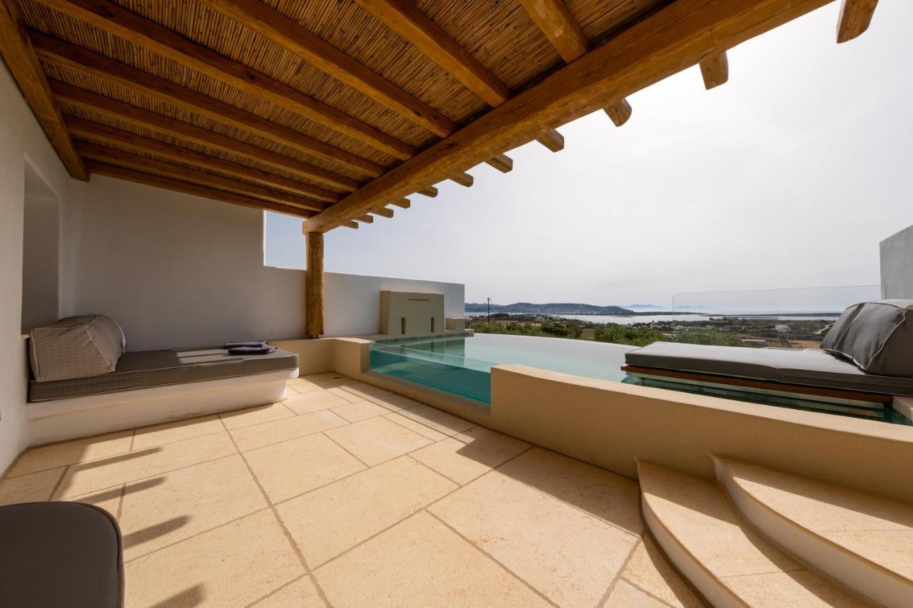 Utopia Suites By Anna Platanou Agia Irini  Bagian luar foto