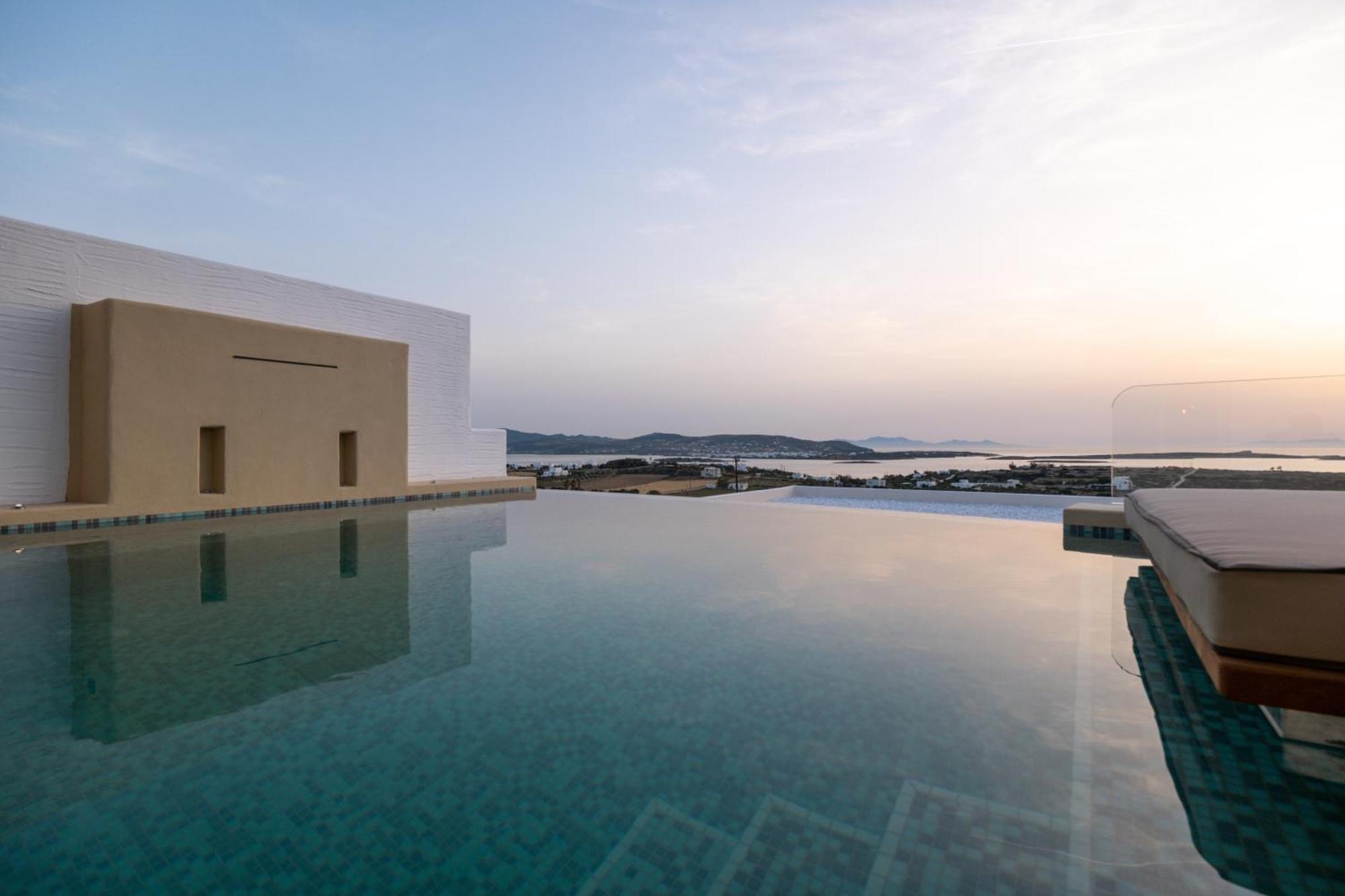 Utopia Suites By Anna Platanou Agia Irini  Bagian luar foto