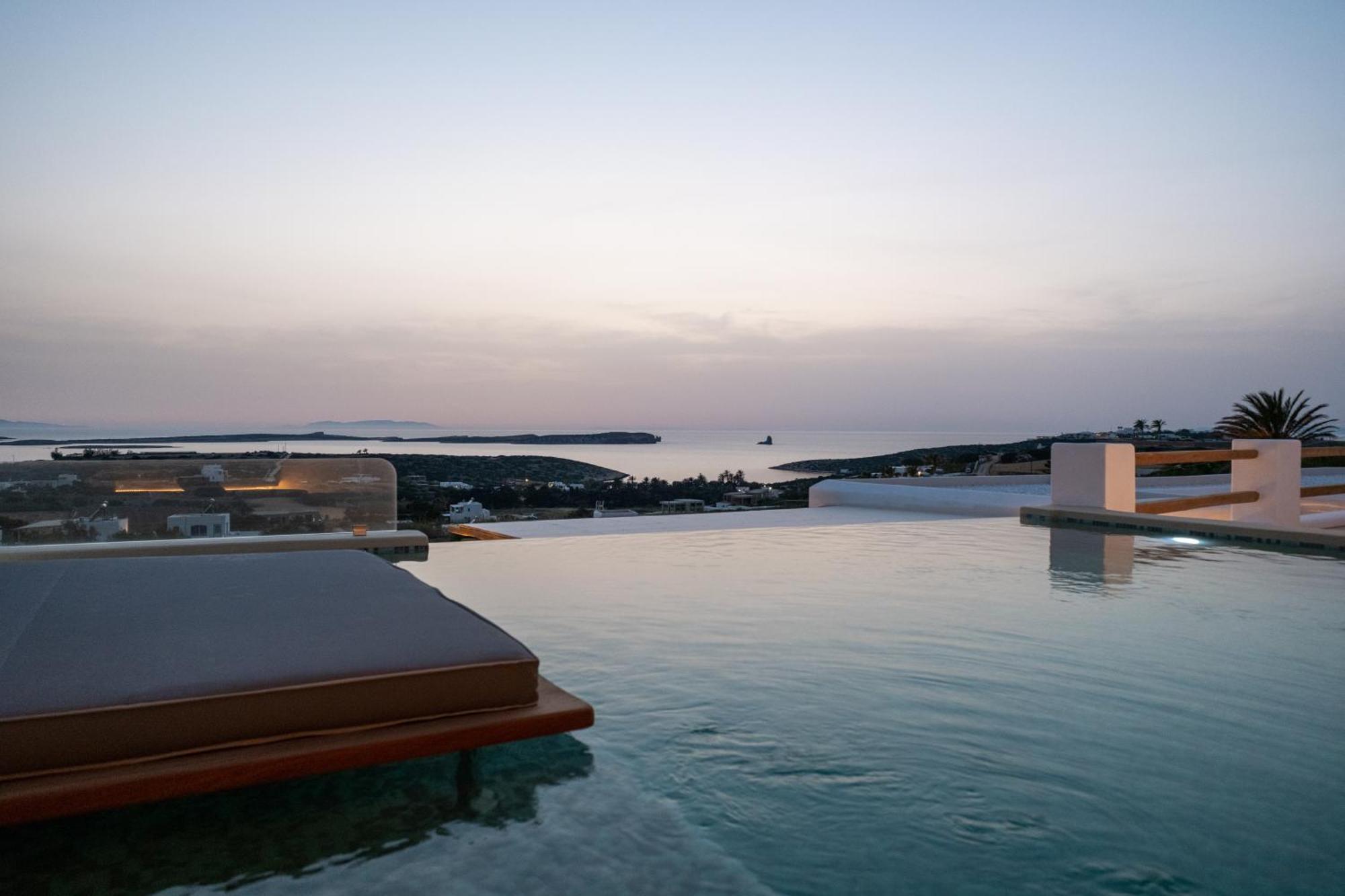 Utopia Suites By Anna Platanou Agia Irini  Bagian luar foto