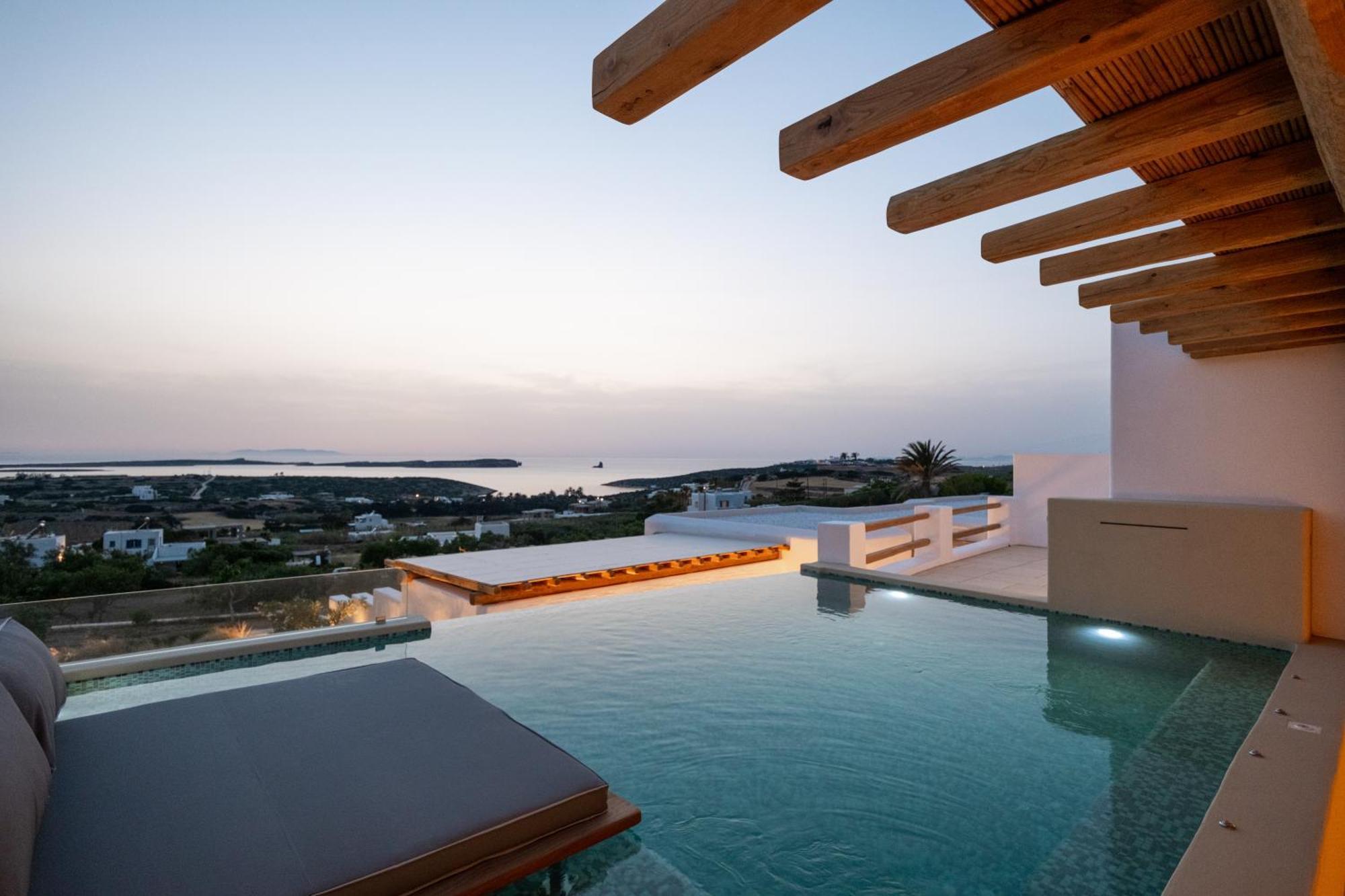 Utopia Suites By Anna Platanou Agia Irini  Bagian luar foto