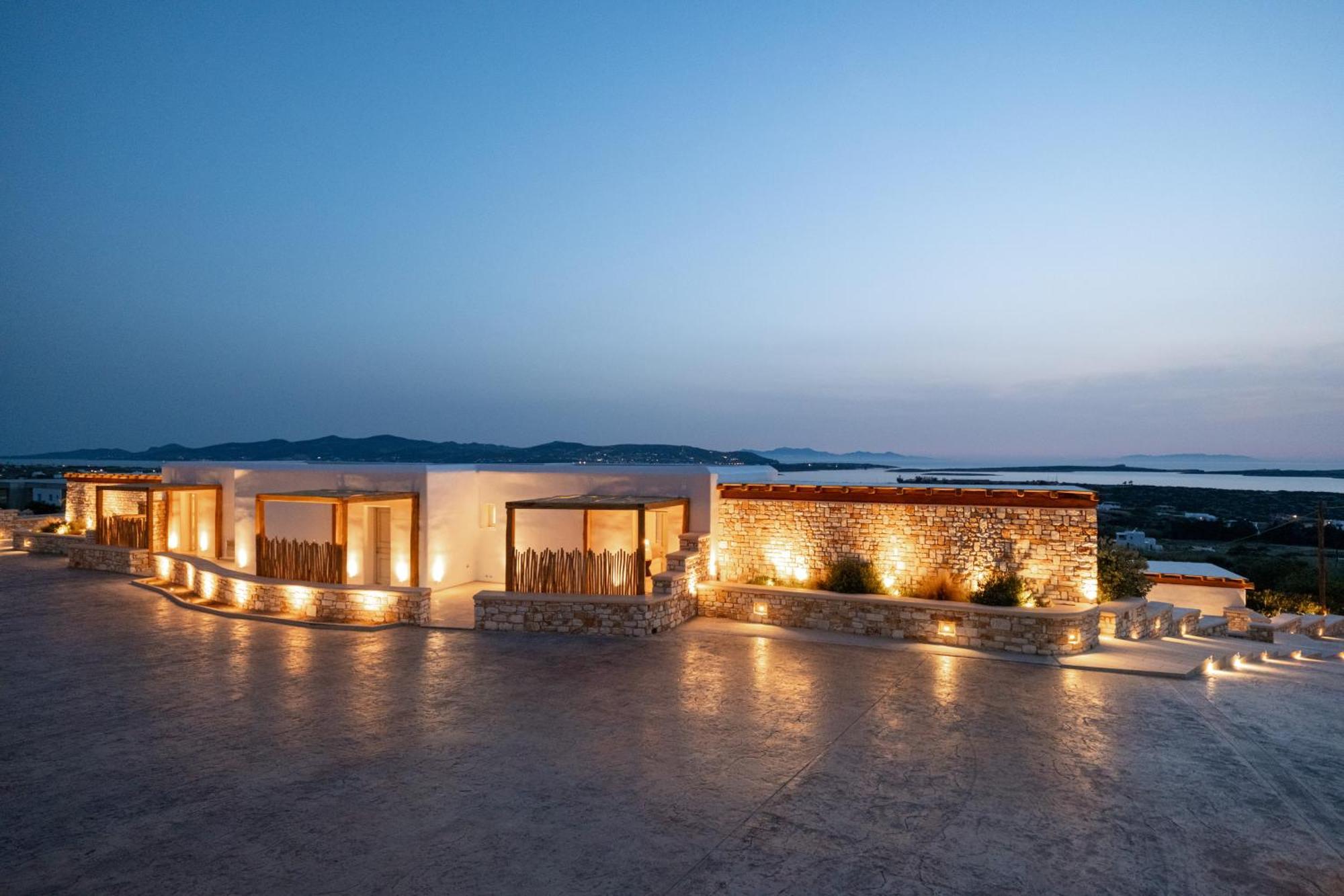 Utopia Suites By Anna Platanou Agia Irini  Bagian luar foto